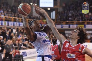 Basket Serie A1: Brescia è da sola in testa alla classifica